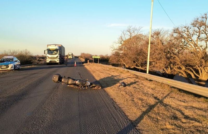 Rosario del Tala: motociclista resultó herido tras caer sobre la Ruta Provincial 39