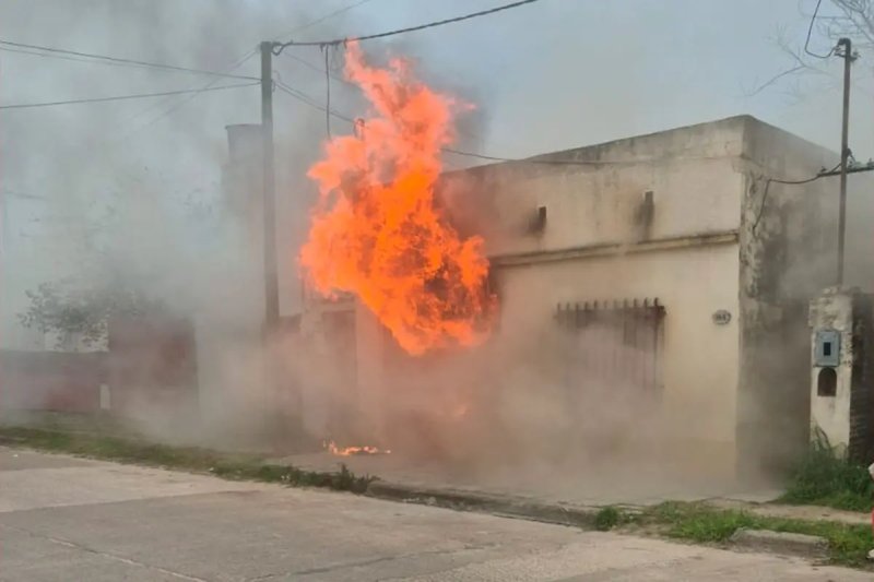 Incendio fatal en una vivienda en Gualeguaychú: murió una mujer de 66 años tras sufrir graves heridas