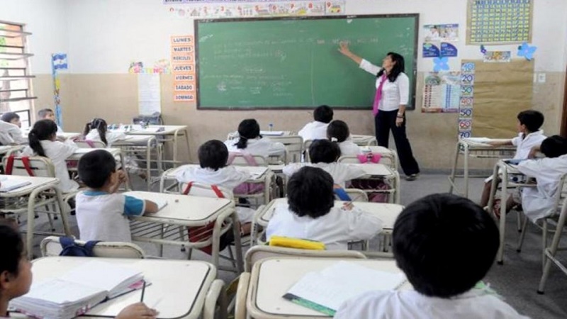 Paritarias: gremios docentes serían convocados para el viernes 7