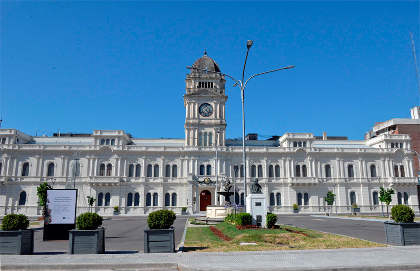 El gobierno provincial presentó el proyecto de presupuesto 2024