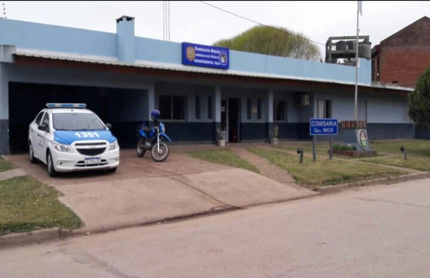 Maciá: robo de auto, persecución y una persona detenida