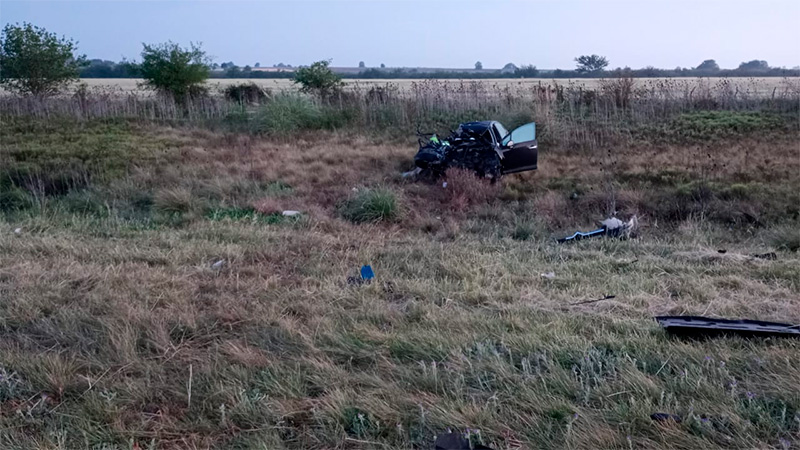 Trabajan en la conservación de la ruta provincial entre Viale y Maciá