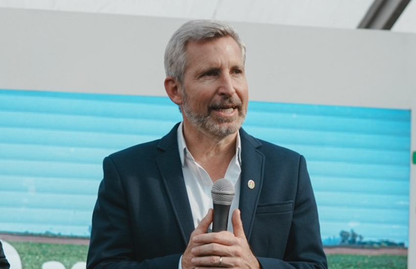 Frigerio anunció el “bacheo del 100 por ciento de las rutas provinciales”