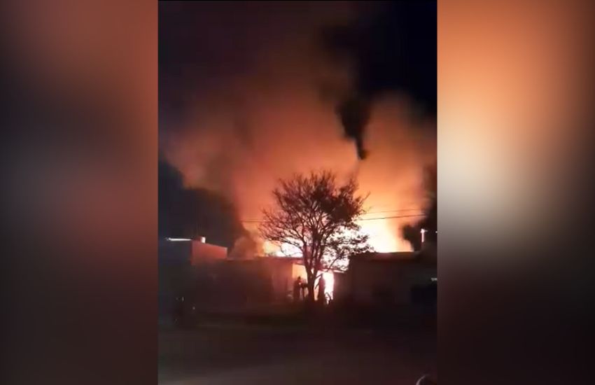 Chajarí: una familia fue rescatada del incendio de una vivienda