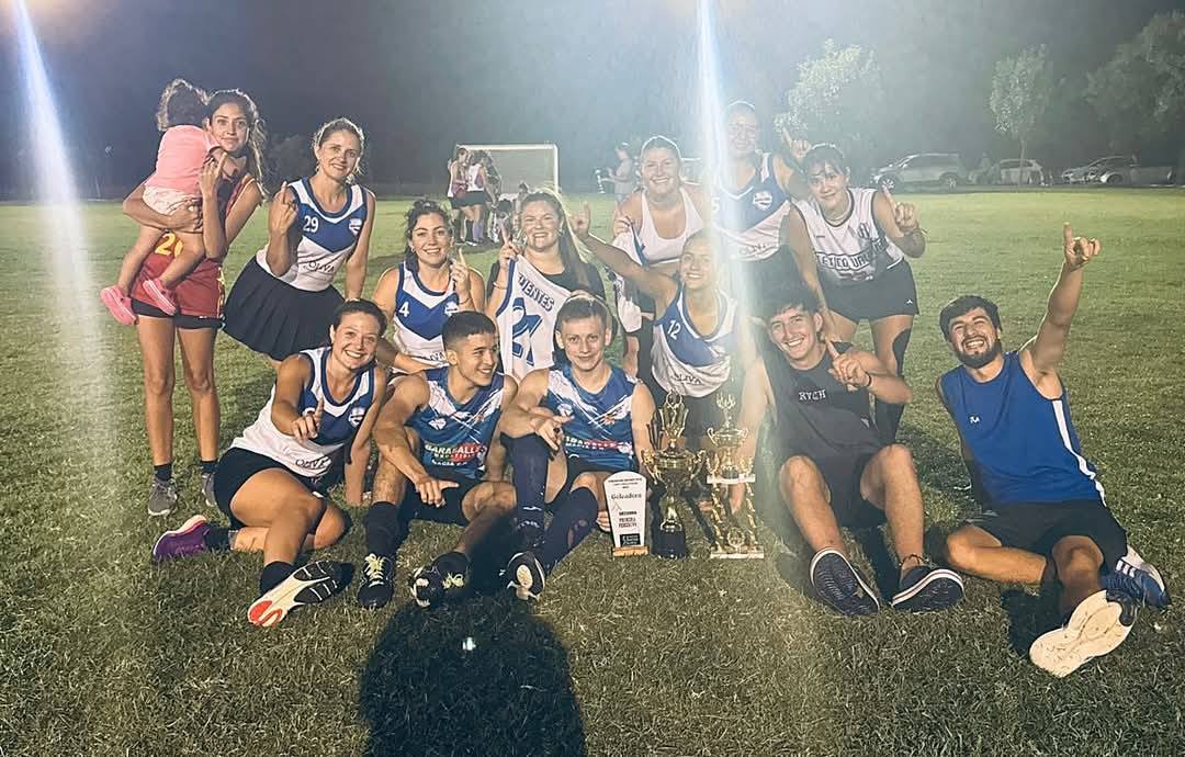 Hockey: gran participación de equipo femenino y mixto de Martín Fierro en Santa Anita