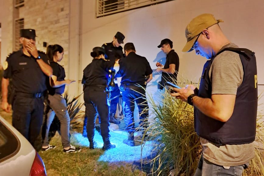 Concordia: vendían armas por redes sociales y fueron detenidos