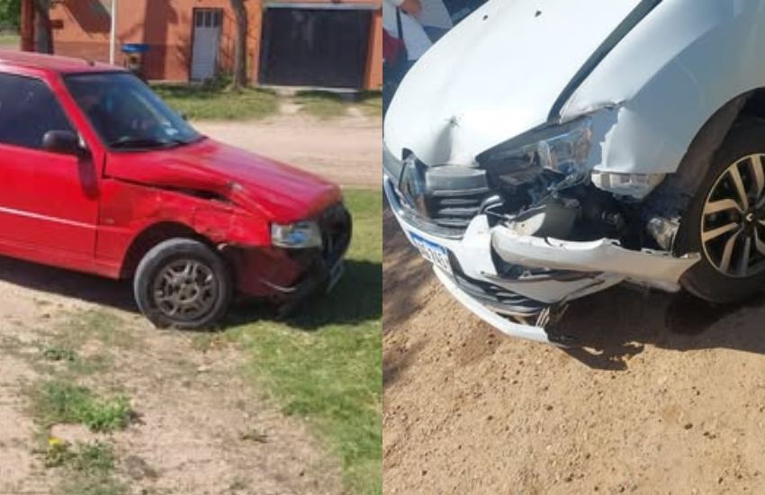 Choque entre dos autos en la intersección de Victoria y Urquiza