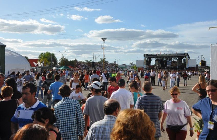 El Municipio planea una pre-expo para seleccionar artistas locales que tocarán en la Fiesta de la Miel