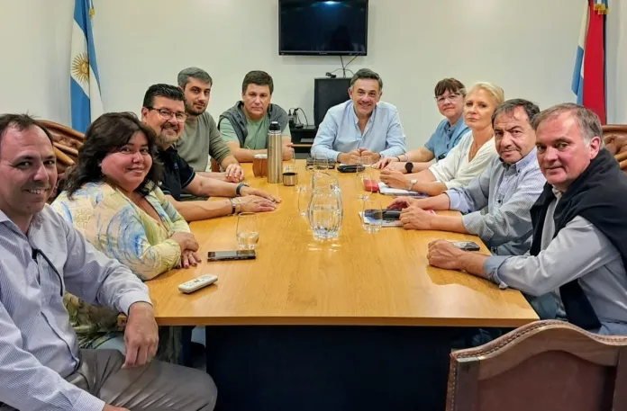 Senadores justicialistas se solidarizaron con trabajadores de Vialidad Nacional y advirtieron por “vaciamiento del organismo”