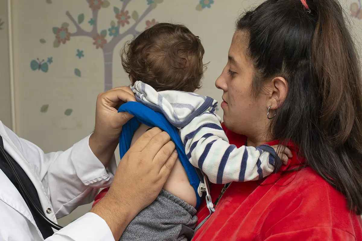 Confirmaron un caso de tos convulsa en Entre Ríos: cómo detectar los síntomas
