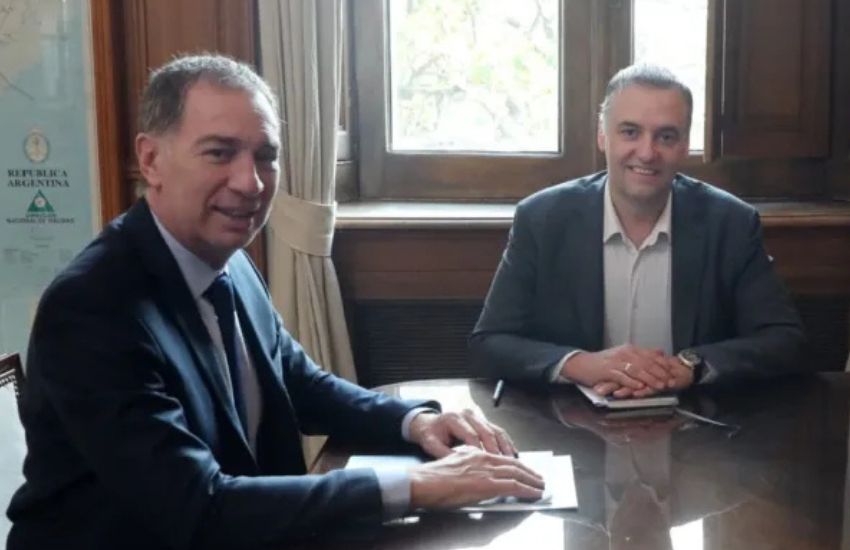 Adorni y Santilli llegan este jueves a Paraná, con la agenda de la reforma laboral