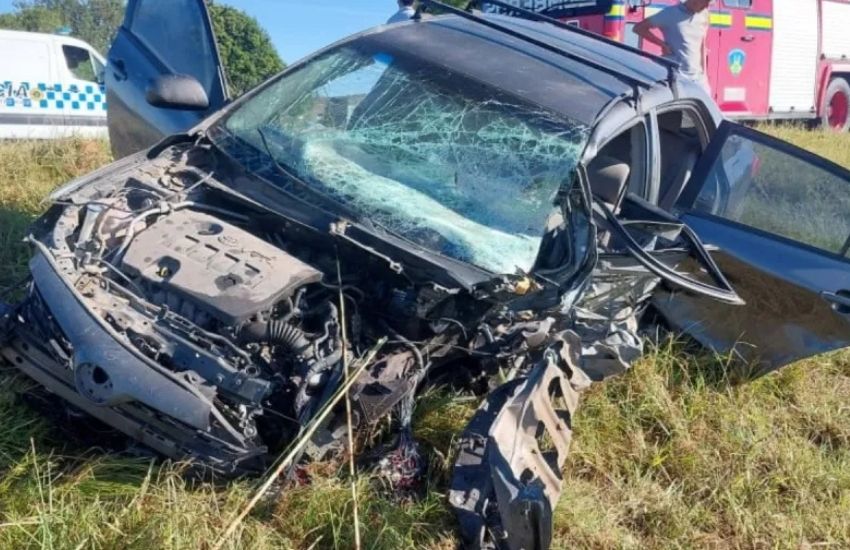 Fatal accidente en ruta 12: murió el conductor de un auto tras chocar con un camión recolector