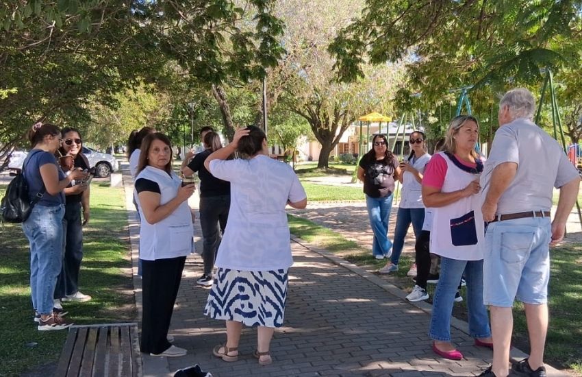 Docentes se autoconvocaron en Maciá y apuntaron contra Agmer: “El 2025 fue de mucha crisis y el sindicato estuvo muy quieto”